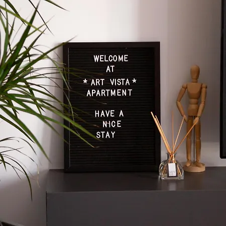 Art Vista * Тирана