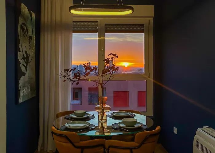 Art Vista